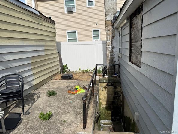1326 Star Avenue, Elmont NY 11003