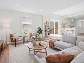 47 Walnut Avenue E, Farmingdale NY 11735
