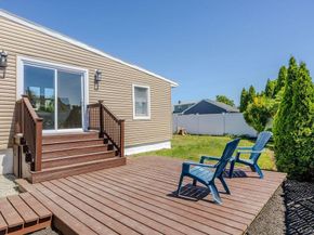 47 Walnut Avenue E, Farmingdale NY 11735