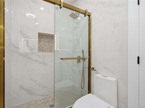 1130 Carlls Straight Path, Dix Hills NY 11746