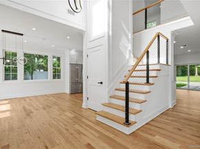 1130 Carlls Straight Path, Dix Hills NY 11746