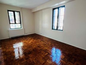 2033 McGraw Avenue MH, Bronx NY 10462