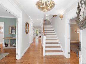 6 Woodruff Lane, Bridgehampton NY 11932