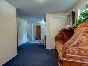 533 5th Street, East Northport NY 11731