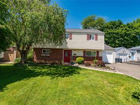 533 5th Street, East Northport NY 11731