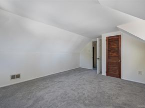 403 Brookside Court, Copiague NY 11726