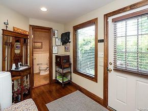 32 Randy Lane, Plainview NY 11803