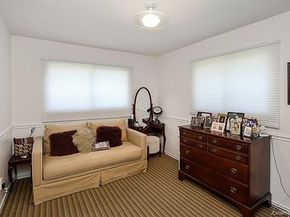 32 Randy Lane, Plainview NY 11803