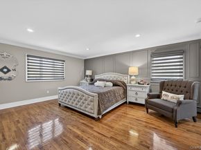 4 Cropley Court, Melville NY 11747