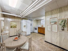 3707 20th Road, Astoria NY 11105