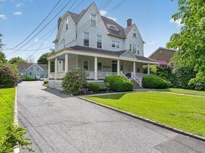 113,117,121,123,125,15,17 Fire Island Ave./Hewlett Ct. Avenue, Babylon NY 11702