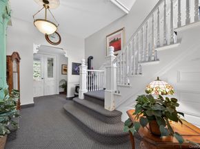 113,117,121,123,125,15,17 Fire Island Ave./Hewlett Ct. Avenue, Babylon NY 11702