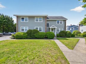 113,117,121,123,125,15,17 Fire Island Ave./Hewlett Ct. Avenue, Babylon NY 11702