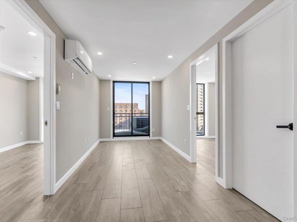 5540 97th Place 3A, Corona NY 11368