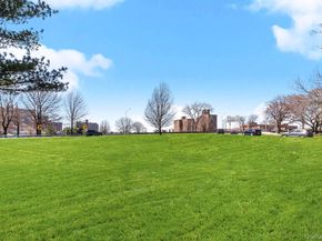 920 Metcalf Avenue 14J, Bronx NY 10473