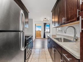 920 Metcalf Avenue 14J, Bronx NY 10473