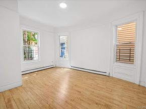 4384 Carpenter Avenue, Bronx NY 10466