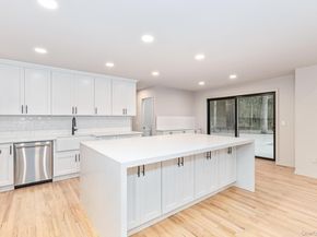 10 Jeffrey Lane, East Quogue NY 11942