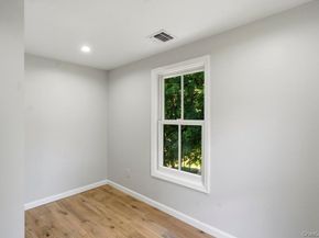 17 Tatterson Street, Roslyn NY 11576
