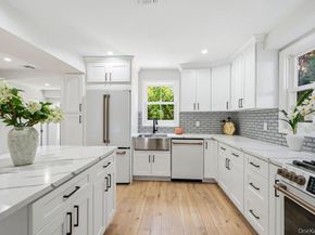 17 Tatterson Street, Roslyn NY 11576