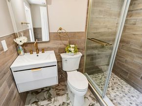 17 Tatterson Street, Roslyn NY 11576