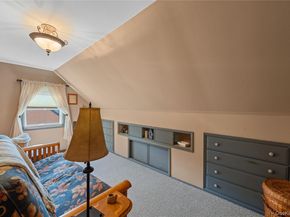 38 Hillvale Road, Albertson NY 11507