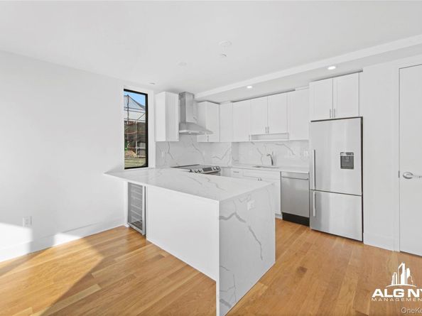183 Beach 101st Street 3B, Rockaway Park NY 11694