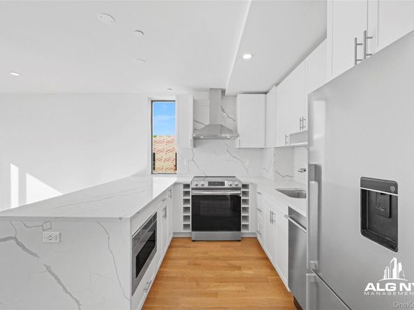 183 Beach 101st Street 3B, Rockaway Park NY 11694