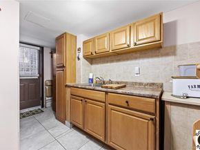 7521 Furmanville Avenue, Middle Village NY 11379
