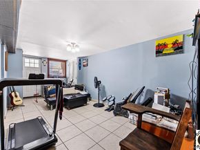 7521 Furmanville Avenue, Middle Village NY 11379