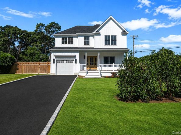 100 Bieselin Road, Bellport Village NY 11713