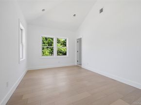 19 Montauk Highway 9, Westhampton NY 11977