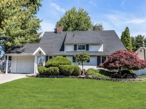 259 Willowood Drive, Wantagh NY 11793