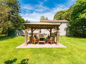 3 Thompson Hill Road, Saint James NY 11780