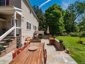 3 Thompson Hill Road, Saint James NY 11780