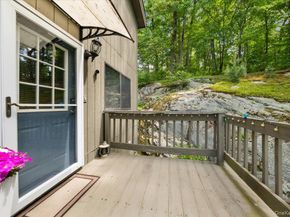 549 Westbrook Drive, Cortlandt Manor NY 10567