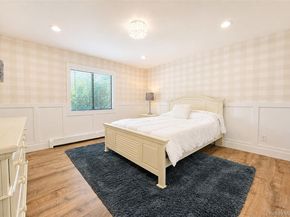 25 Vineyard Way, Mount Sinai NY 11766