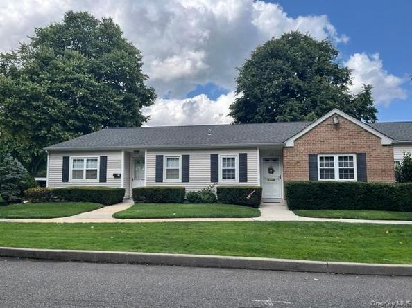 117 Harbor S, Amityville NY 11701