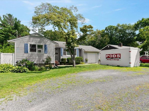 101 Lake Avenue, Saint James NY 11780
