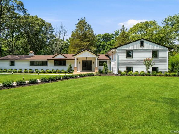 31 Saw Mill Road, Cold Spring Harbor NY 11724