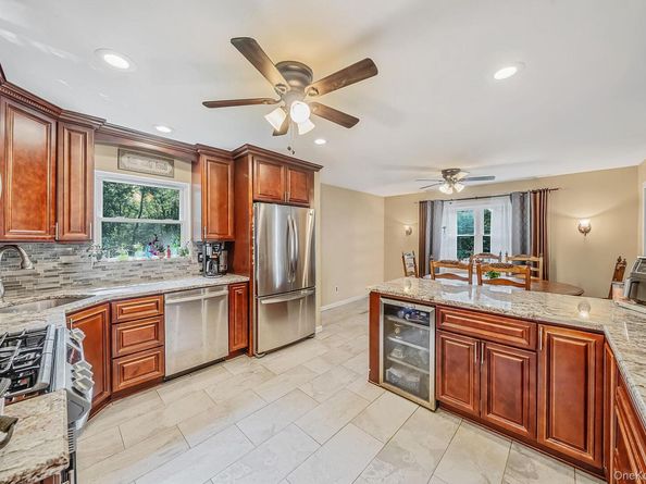 10 Turnpike Boulevard, Middle Island NY 11953