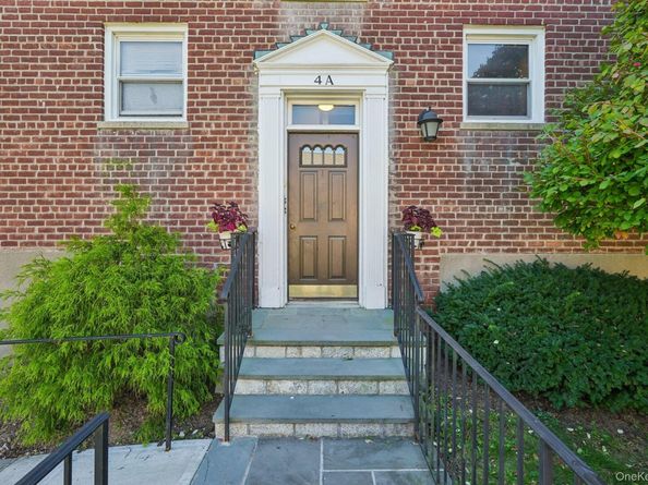 260 Church Street 4A2, White Plains NY 10603