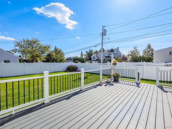 271 Forest Avenue, Massapequa NY 11758