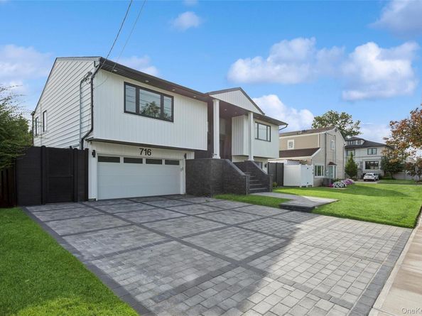 716 Oakland Avenue, Cedarhurst NY 11516