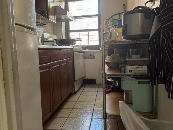 83-06 Vietor Avenue 3B, Elmhurst NY 11373