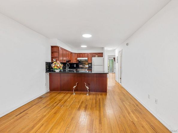 114-56 Taipei Court, College Point NY 11356