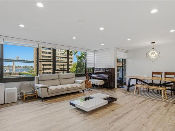 9-15 166th Street 3B, Beechhurst NY 11357