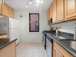 510 Kappock Street 3B, Bronx NY 10463