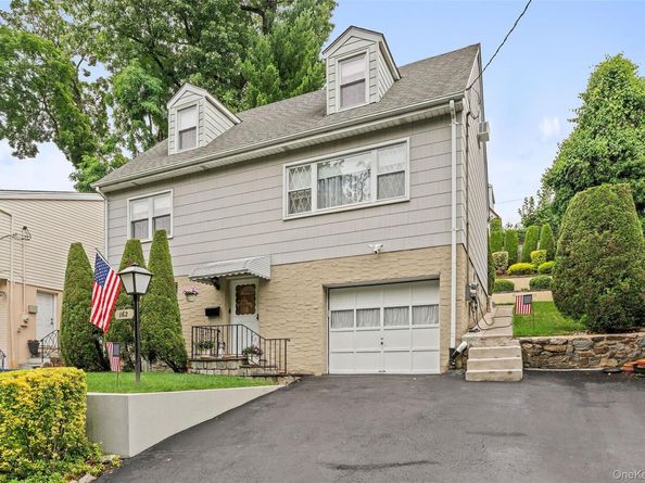 162 Midland Avenue, Yonkers NY 10705