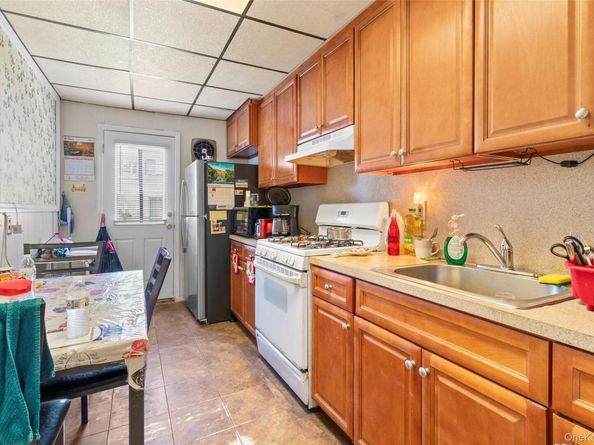 7516 64th Street, Glendale NY 11385